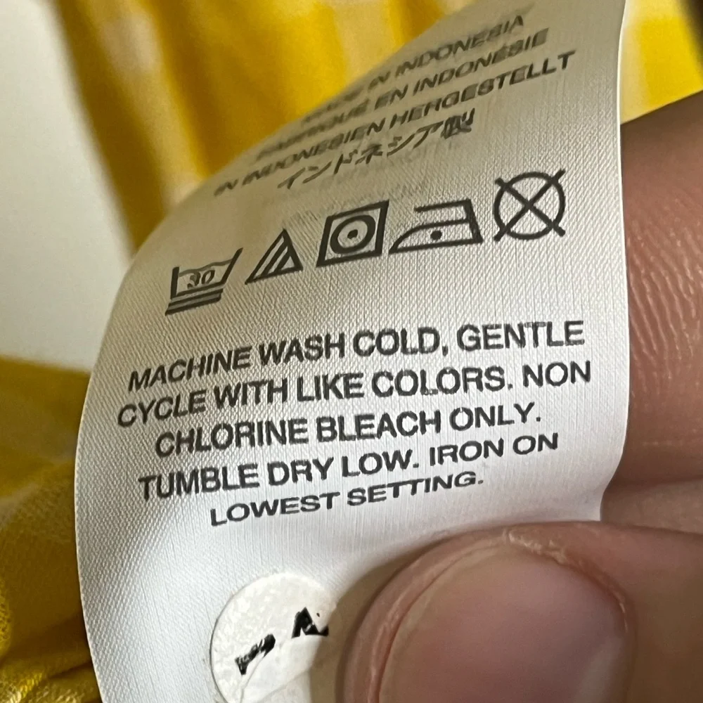J. Crew Women’s Size 6 Yellow Gingham Ruffled Neckline Pleated Bib Cotton Top